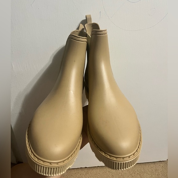 Igor Boots - Picture 2 of 3